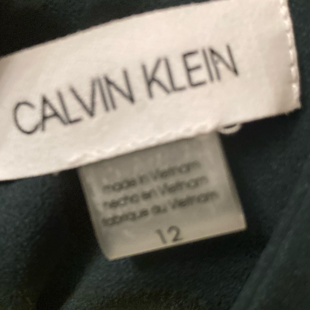 Calvin Klein Solid Black Stretch Flutter Sleeve S… - image 8